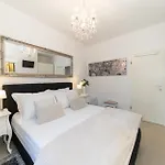 Square Luxury Boutique 3* Zadar