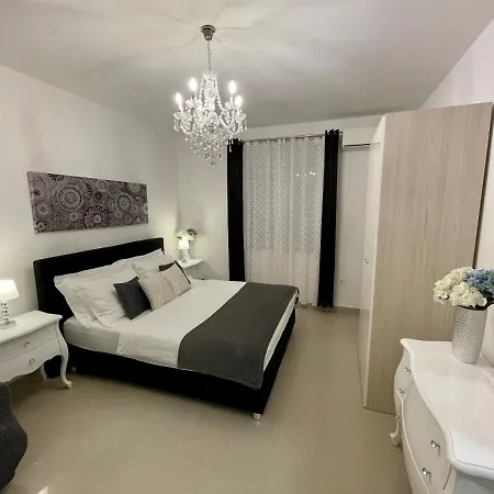 Gostinjska kuća Square