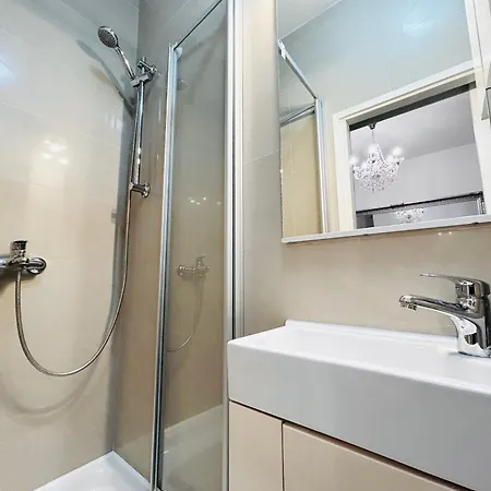 Square Luxury Boutique Задар