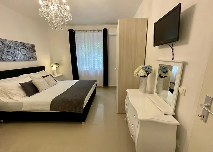 Central Square Luxury Boutique 3* Zadar