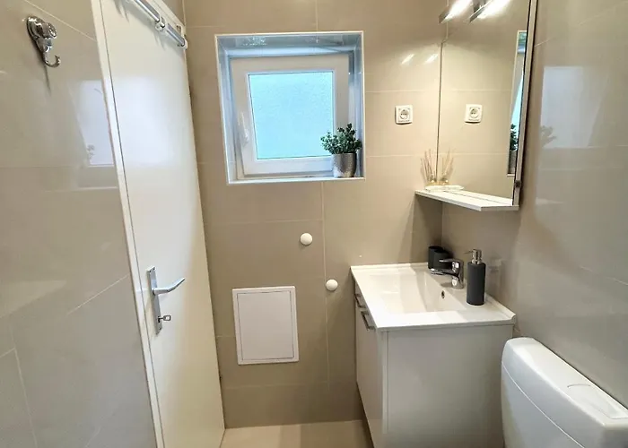 Square Luxury Boutique Гостевой дом 3*